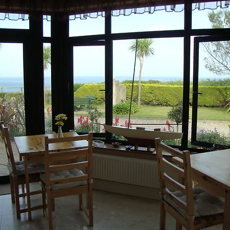Bed and breakfast Clifford House 4*