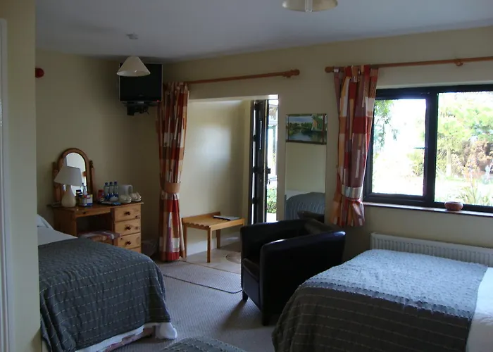 Bed & Breakfast Clifford House 4*