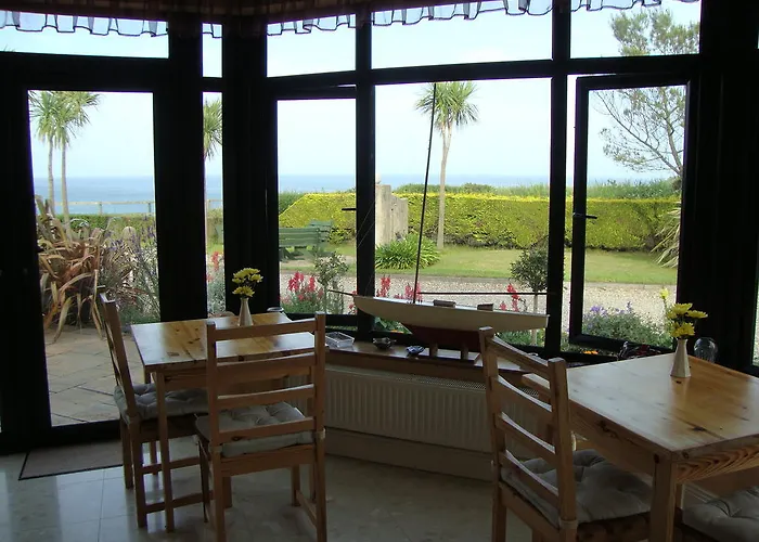 Bed & Breakfast Clifford House 4*