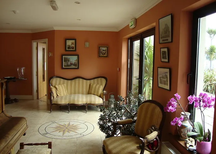 Bed & Breakfast Clifford House 4*